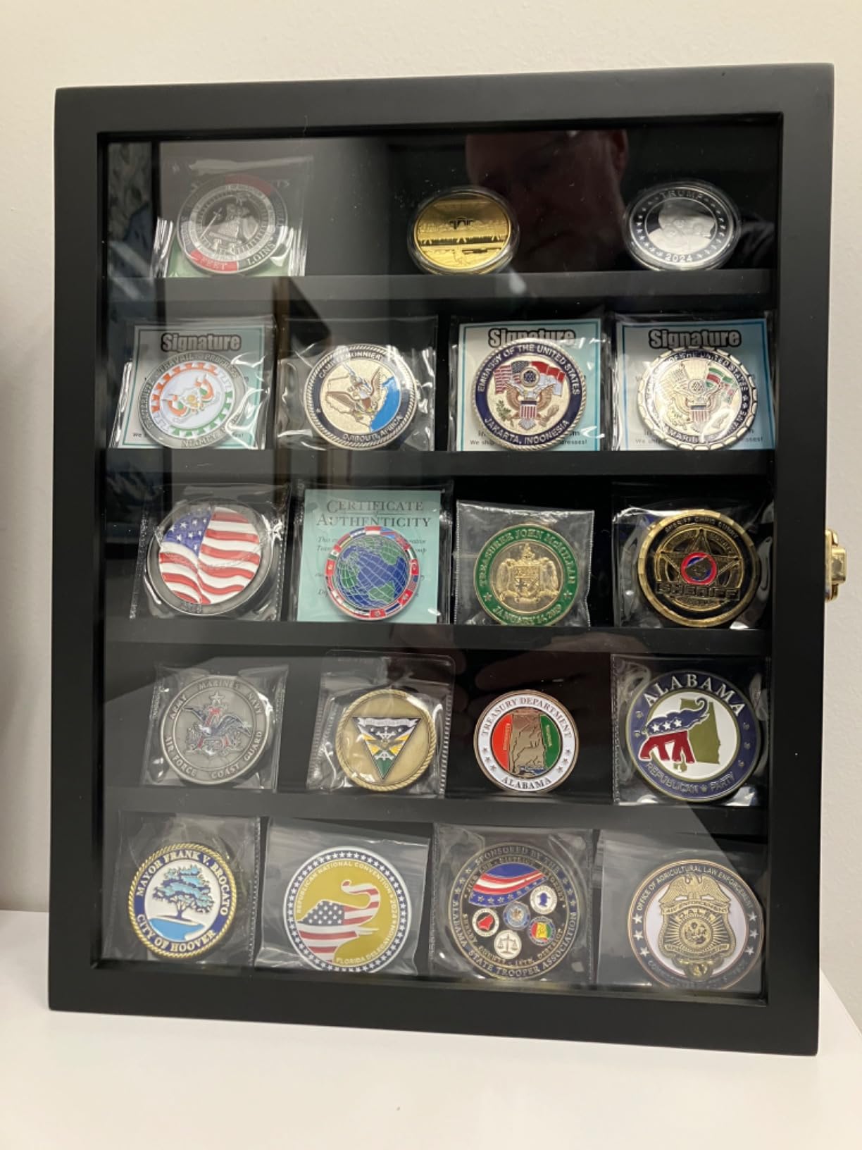 TJ.MOREE Military Challenge Coin Display Case, Coin Display Holder Wall Mount with Removable Shelves, Shadow Box for Medals Pin Badges Buttons customer photo 2