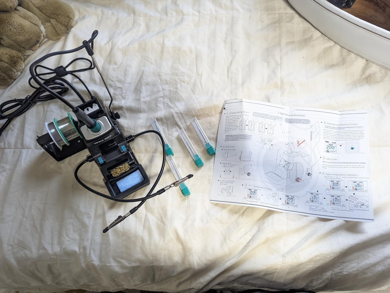 YIHUA 982-III Precision Soldering Station Kit C210-Compatible with 4 C210 Soldering Iron Tips, Lead-Free Solder Wire, Sleep Mode, Auto Standby, Tip Change Slots, Full-Color Display customer photo 2