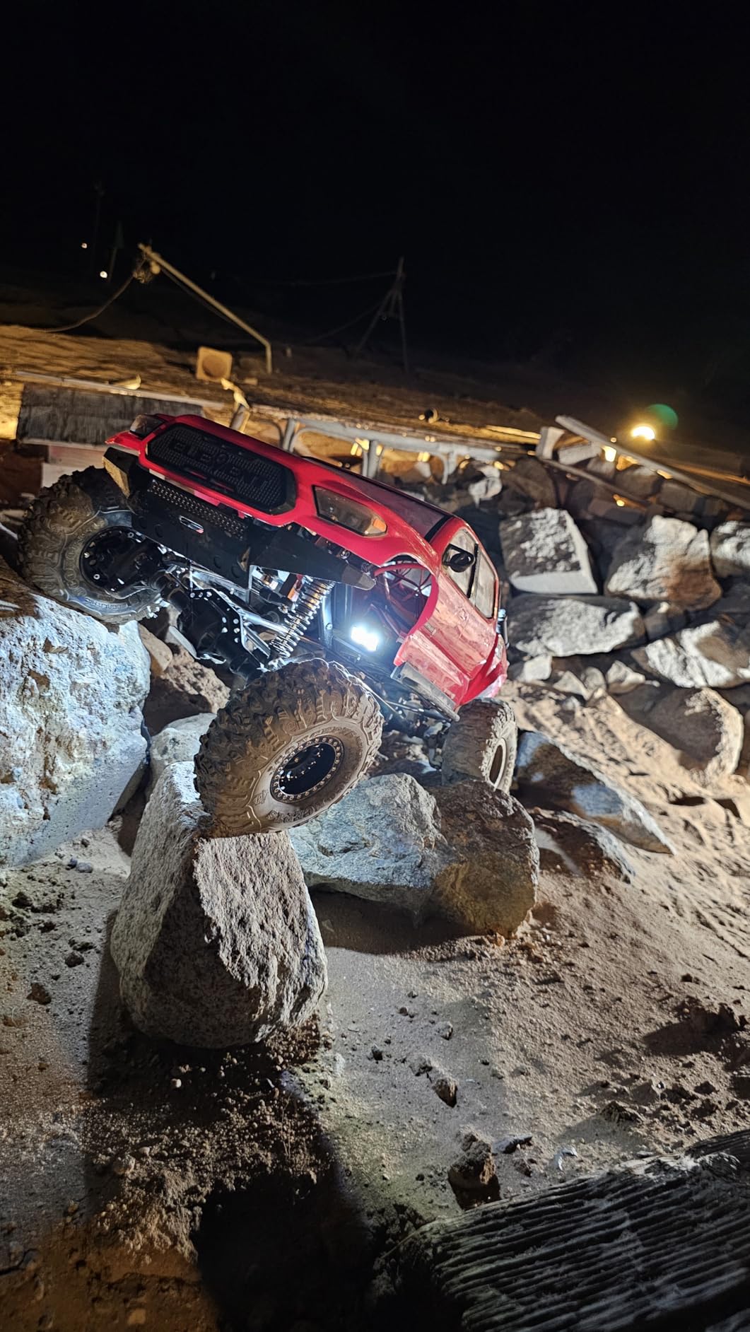 Team Associated Enduro Trail Truck Knightwalker Red RTR ASC40121 customer photo 1