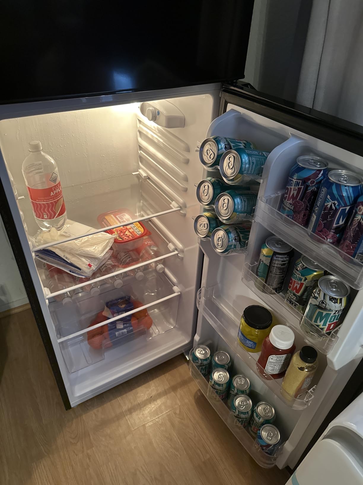 Upstreman 7.7 Cu.Ft. Refrigerator with Freezer, Double Door Fridge, Adjustable Thermostat, Large Capacity, Reversible Door Swing, Black (BD75) customer photo 2
