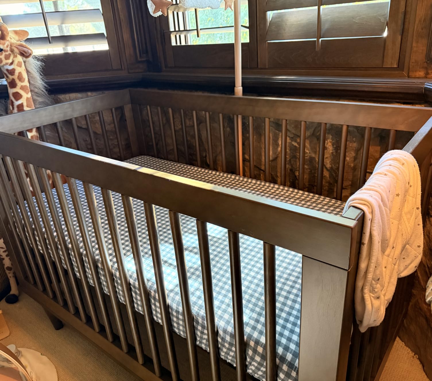 Davinci Marley 3-in-1 Convertible Crib in Walnut, Greenguard Gold and FSC Certified customer photo 2