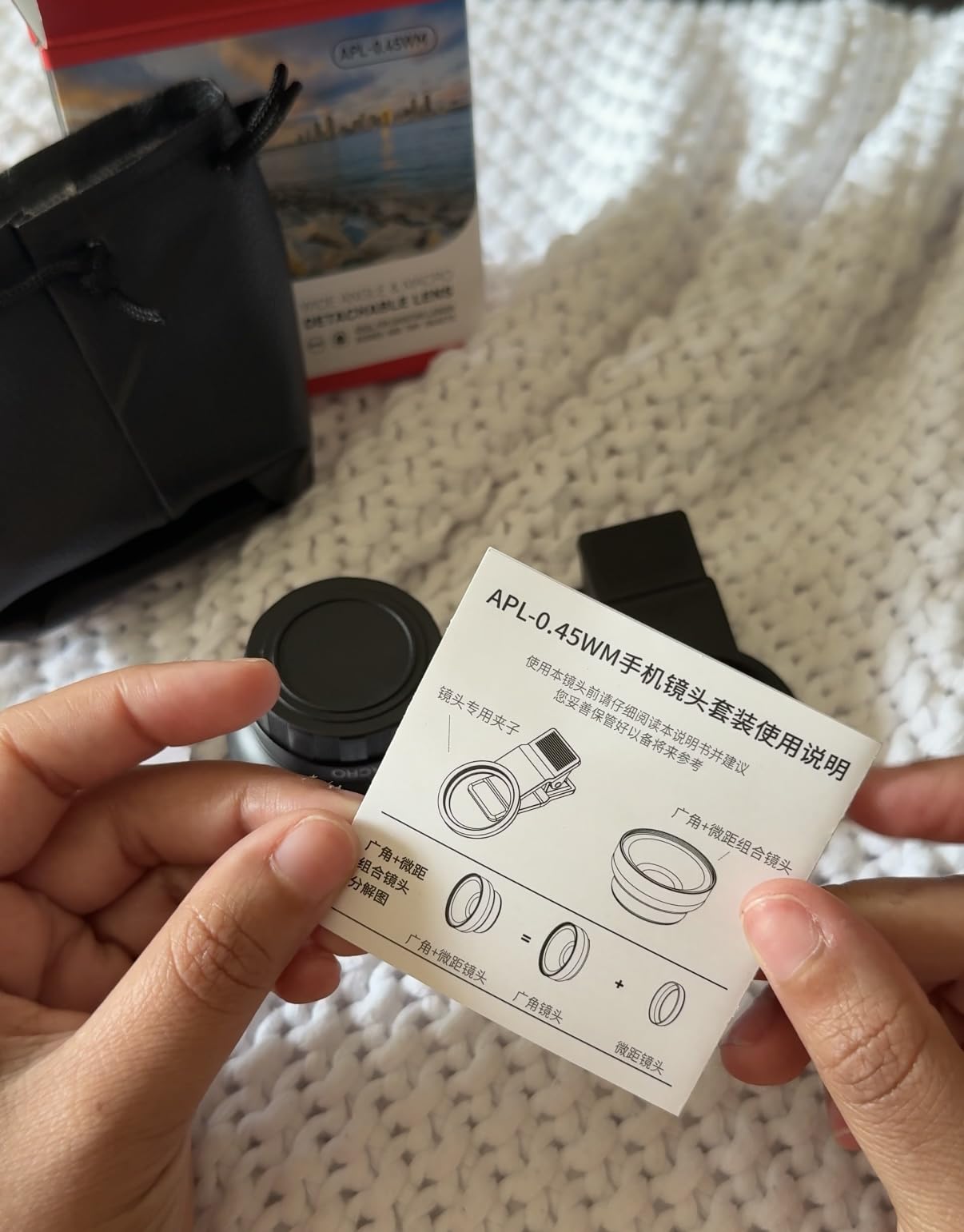 Apexel Phone Camera Lens, 2 in 1 Cell Phone Clip-on Lens Kit 0.45X Wide Angle Lens 140°+ 12.5X Macro Lens Clip-on iPhone Lens for iPhone Samsung and Most of Android Smartphone customer photo 2