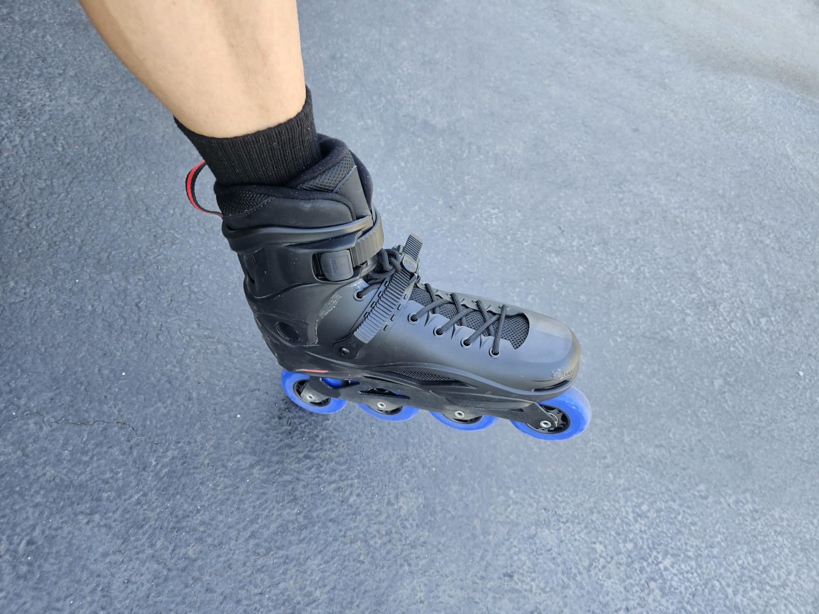 Rollerblade RB 80 Men's Urban Inline Skate, Black and Red customer photo 1