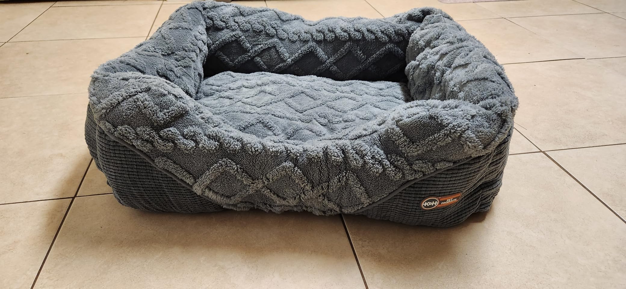 K&H Pet Products Thermo-Pet Lounge Sleeper Indoor Heated Pet Bed for Cats & Dogs, Bolstered Warm Calming Pillow Bed, Waterproof Heated Pad, Machine Washable, Safety Listed - Small 20.5 X 19.5in customer photo 1