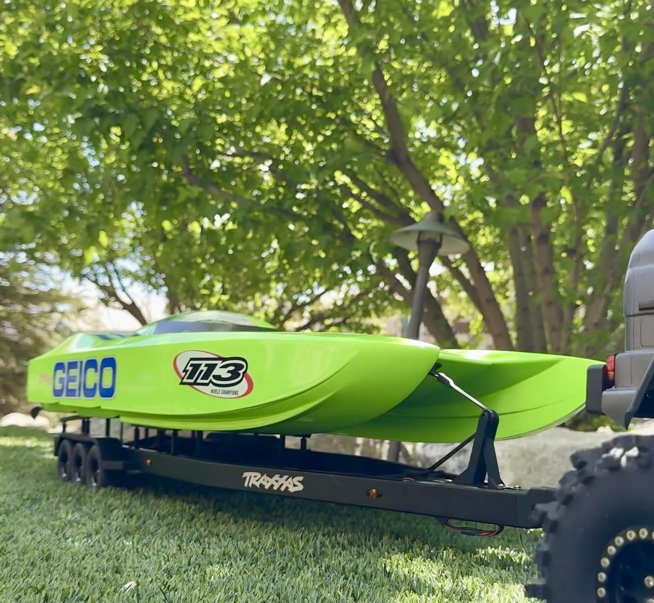 Traxxas Boat Trailer for The Spartan and M41, 10350 customer photo 1