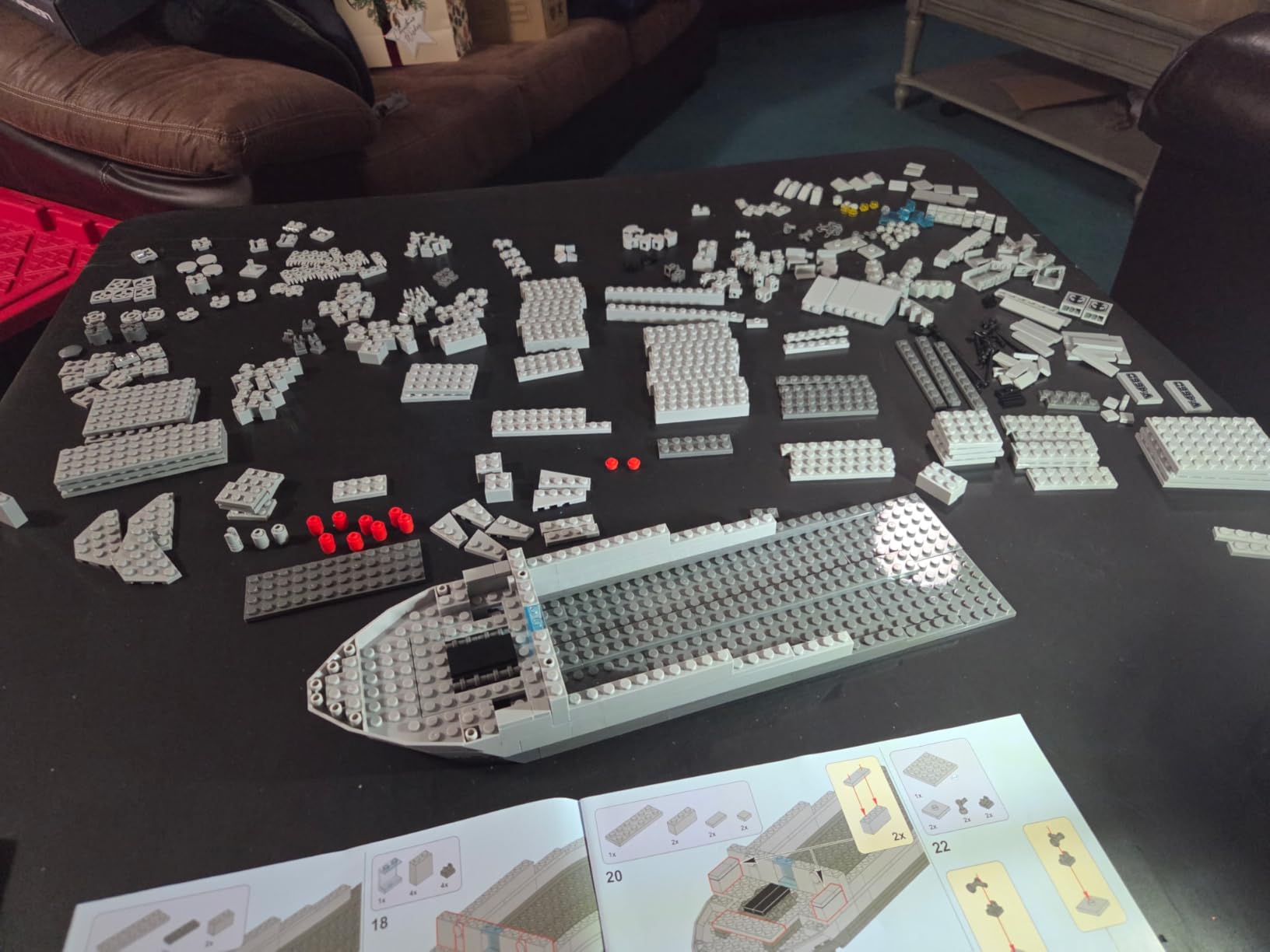 Navy Destroyer Building Set, Battleship Building Toy, A Gift Compatible with Lego Sets for Boys 8-14 & Adults (528pcs) customer photo 2