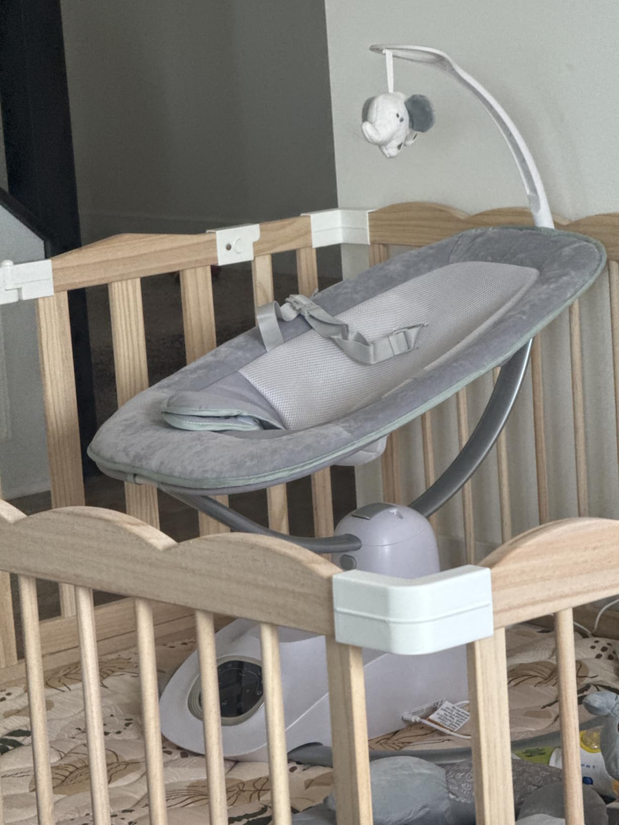 Momcozy CocoSway Electric Baby Swing for Infant, 180° Rotating Seat, 6 Parent-Like Sway Motions & 4 Speeds, Remote Control, Machine-Washable Cover, Grey customer photo 2