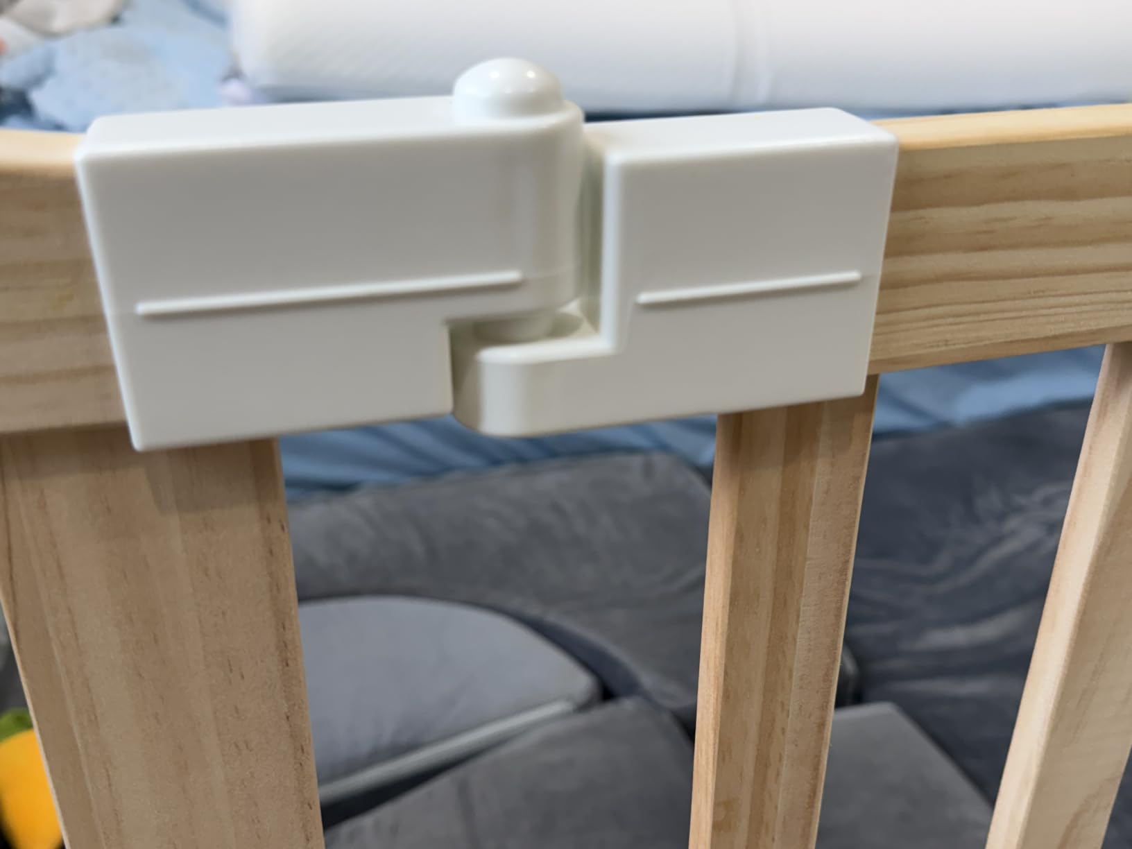 Baby Playpen, Wooden Playpen for Babies and Toddlers, Large Adjustable Wooden Baby Playard with Locking Gate, Easy to Assemble, Portable Play Pen, Infant Play Pen Play Area (47x62x24 Inch) customer photo 1