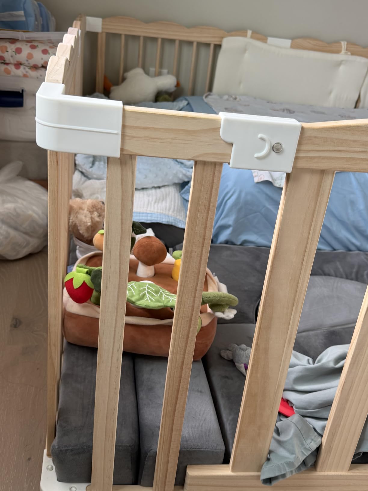 Baby Playpen, Wooden Playpen for Babies and Toddlers, Large Adjustable Wooden Baby Playard with Locking Gate, Easy to Assemble, Portable Play Pen, Infant Play Pen Play Area (47x62x24 Inch) customer photo 2