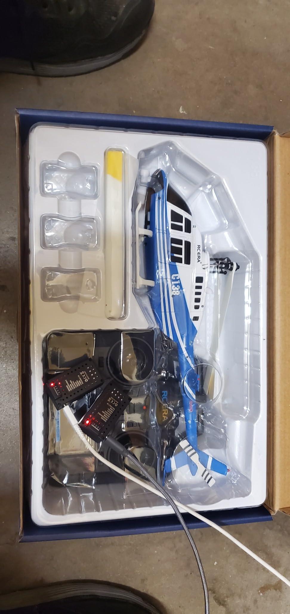 C138 206 Remote Controlled Helicopter Aircraft Plane Drone RC Heli Single Rotor No Ailerons 6CH 6-Axis Gyroscope Altitude Hovering W/Optical Flow Localization 2Battery for Adults Beginners (Blue ) customer photo 2
