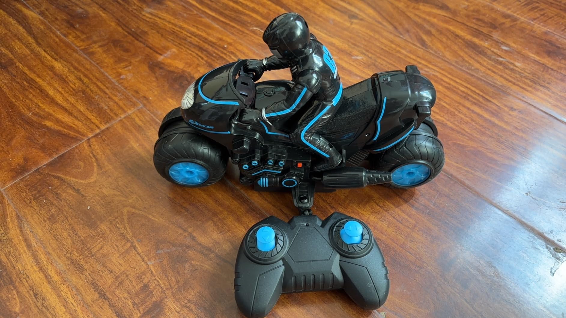 RC Motorcycle, Remote Control Motorcycle with RGB Wheels Lights - 360-degree Rotations, Drifts, High-Speed, RC Car Dirt Bike Toy for Boys 4-7 8-12 Years Kids customer photo 1