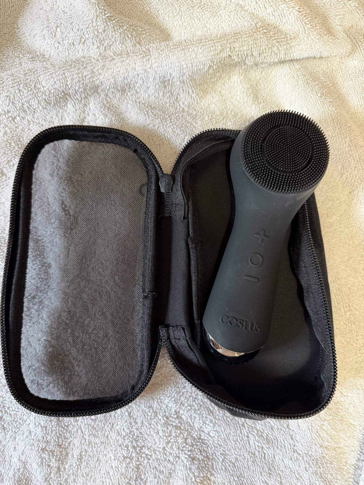 COSLUS FBS03 Face Scrubber Facial Cleansing Brush: 2 in 1 Spin and Vibration Patented, Silicone Electric Exfoliator Scrubber with Automatic Foaming, Waterproof Face Cleanser Brush for Men and Women customer photo 1