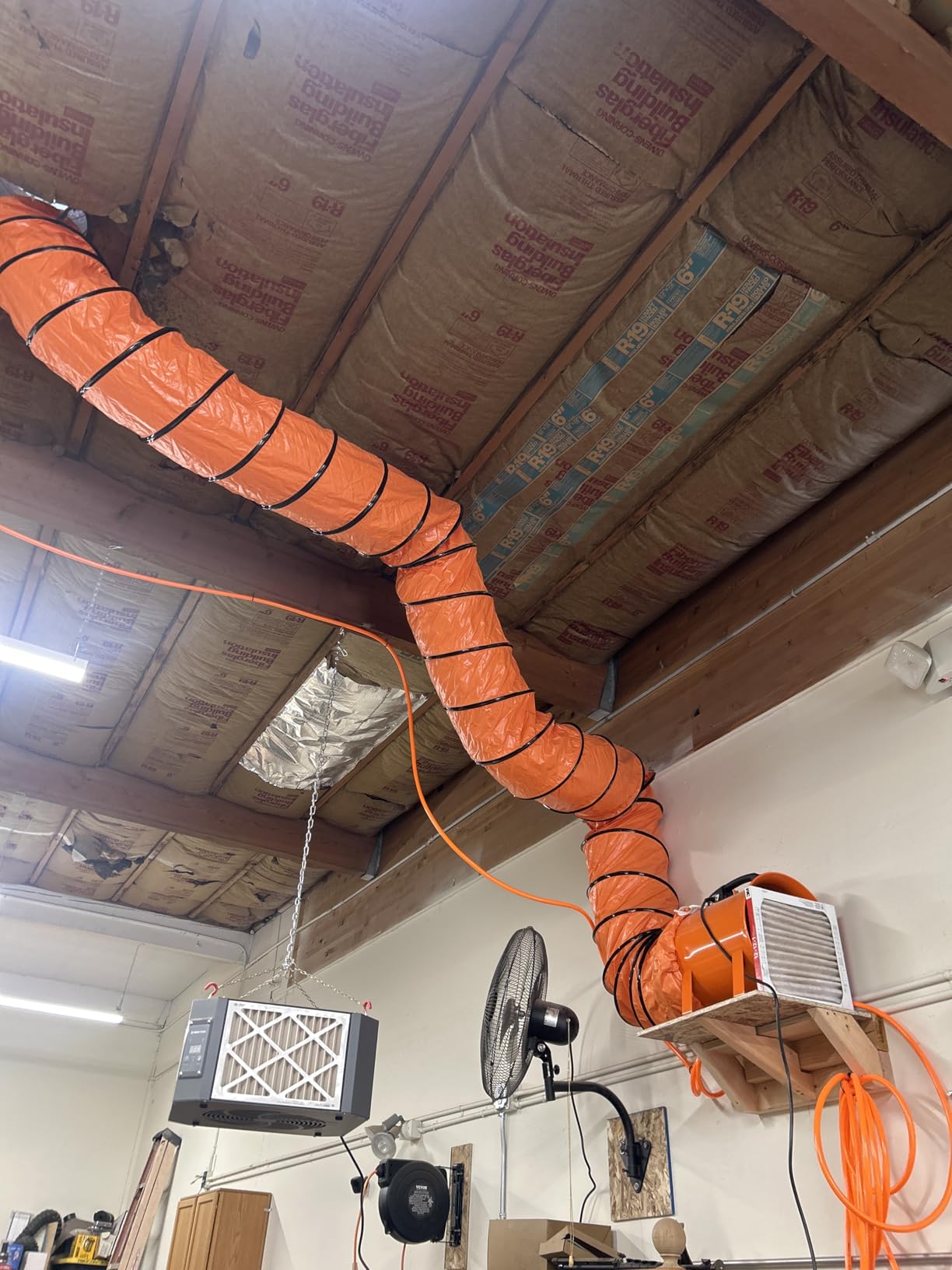 VEVOR Air Mover Blower Fan 12 Inch, 3198CFM 585W with 16.4ft Flexible Duct, Industrial Portable Ventilator Blower/Exhaust customer photo 1
