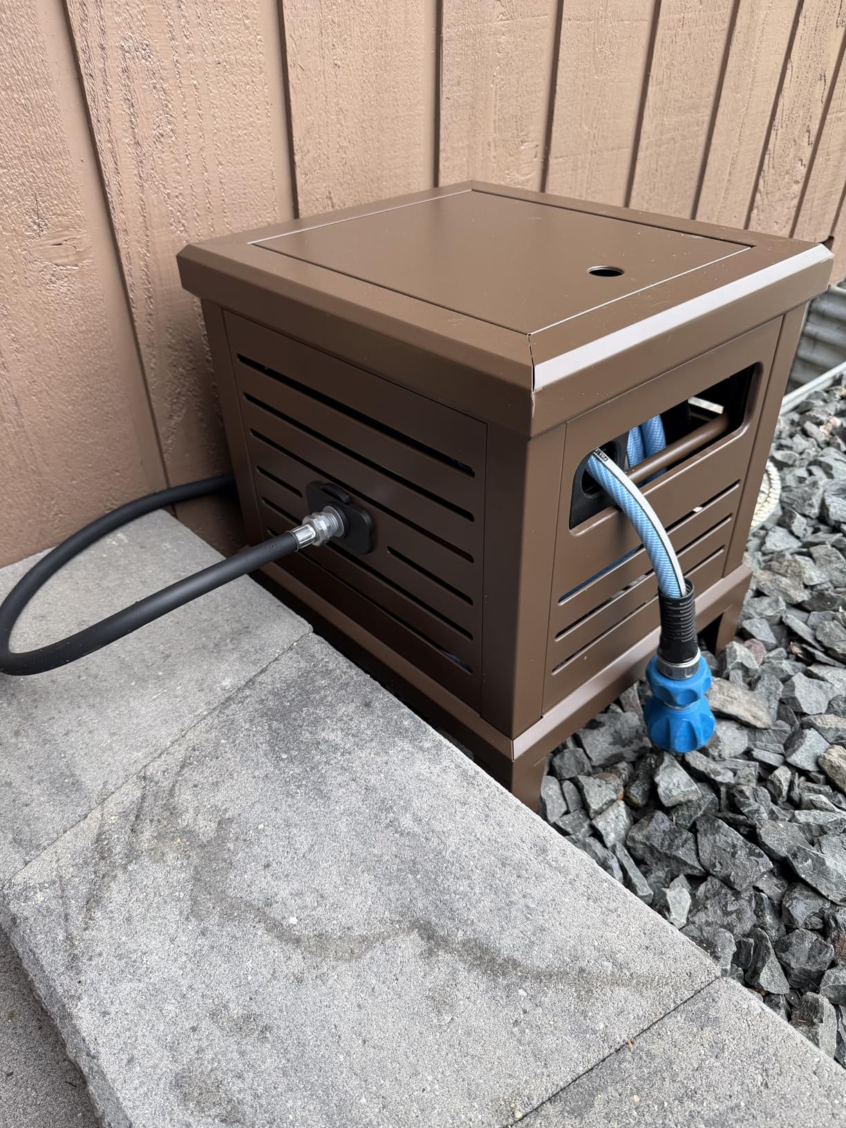 Relhost Hose Reel, Heavy Duty Metal Deck Box Hideaway Holds 125 ft x 5/8 in Hose, Garden Hose Reel with Never-Leak System, Manual Crank Handle, Hose Guide, Ideal for Yards, Patios, and Garden Sheds customer photo 2