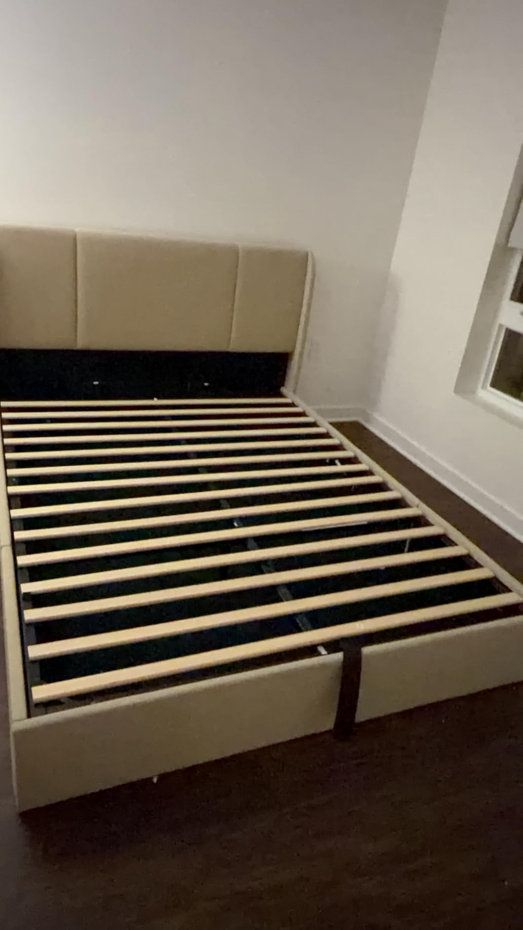 VELOCAVA King Lift Up Storage Bed Frame, Velvet-Look Upholstered Bed with Modern Wingback Headboard, Hydraulic Lift Storage, Wood Slat Support, No Box Spring Needed, White customer photo 1