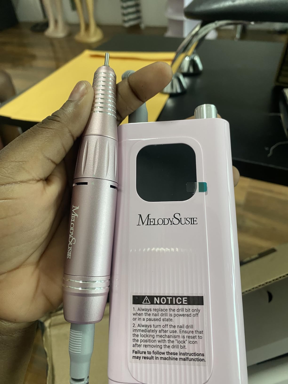MelodySusie Entry-Level Clip-On Rechargeable Essential Nail Drill, SC300F 30000RPM E-File with LCD Display for All Manicure Shaping & Gel Removal, Ideal for Training, Nail Art Practice & Home Use, White customer photo 2