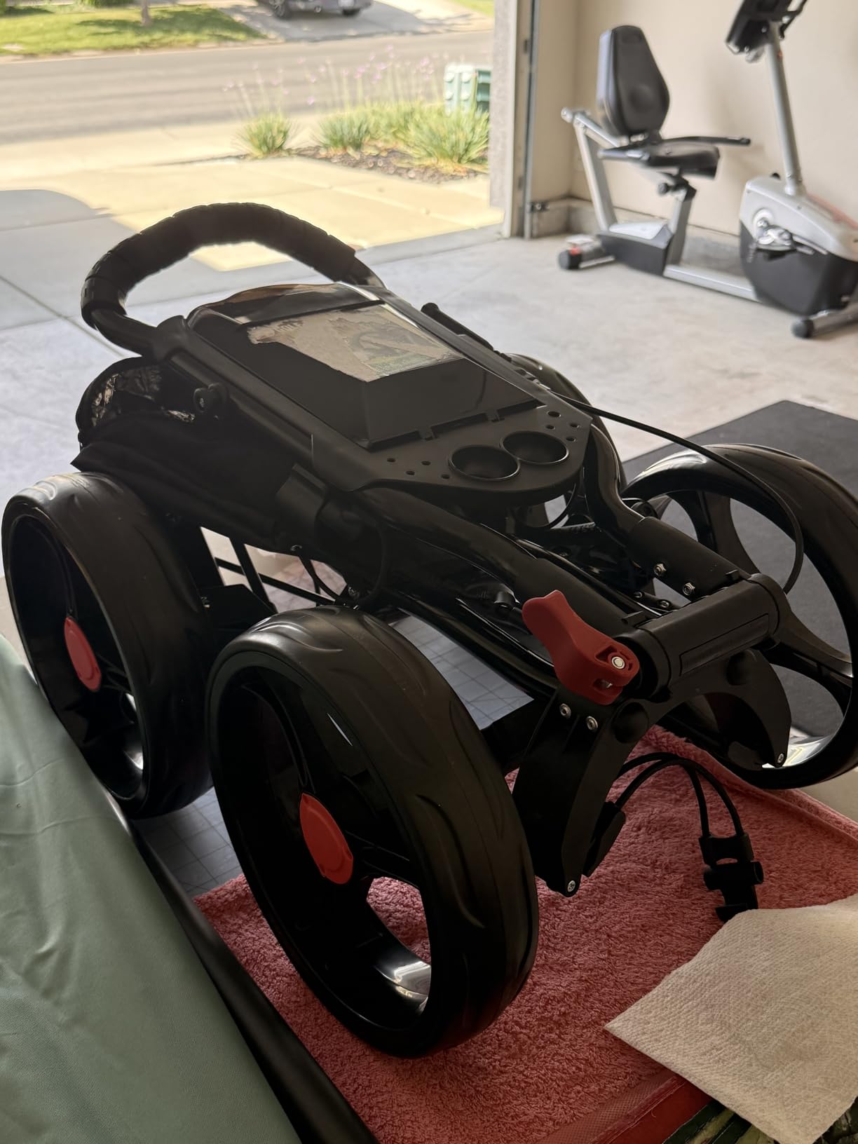 4-Wheel Golf Push Cart, 1-Click Folding, 300 lbs Load Capacity, Large Storage with Cup Holder, Cooler Bag, 10 Durable Wheels with Brake for All-Terrain, CruiseMaster V8 Golf Cart customer photo 1