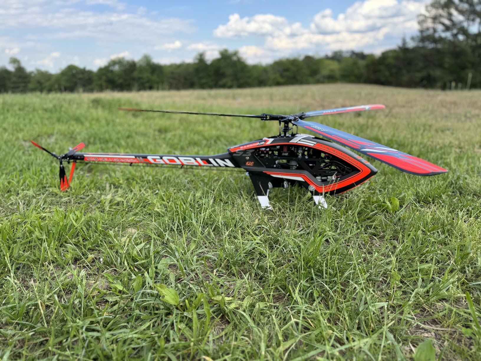 Helidirect SAB IlGoblin KSE Electric Helicopter Unassembled Kit - Remote Control Helicopter, RC Helicopter SAB Goblin 700 RC Outdoor Model for Adults customer photo 1