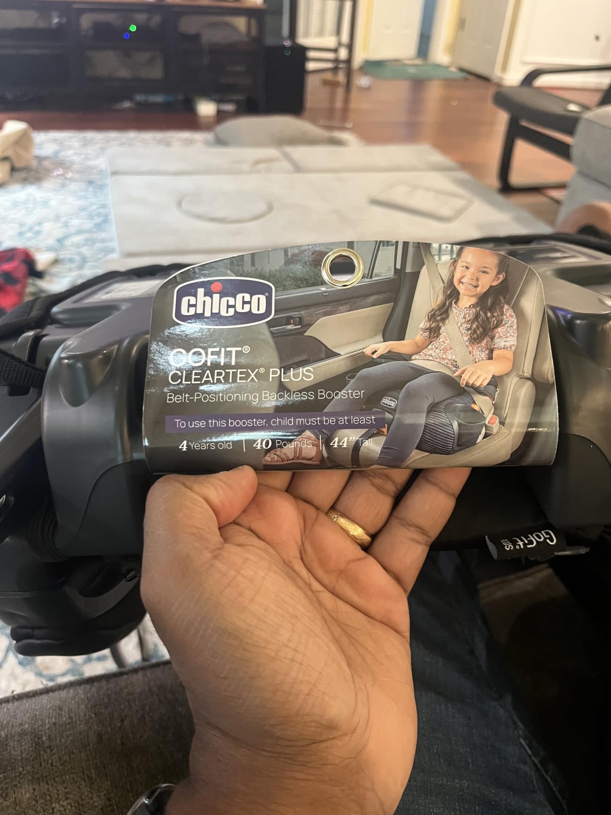 Chicco GoFit ClearTex Plus Backless Booster Car Seat, Latch Attachment, Quick-Release Latch Removal, Portable Car Booster Seat for Children at Least 4 Years Old and 40-110 lbs, Sunset/Purple customer photo 1