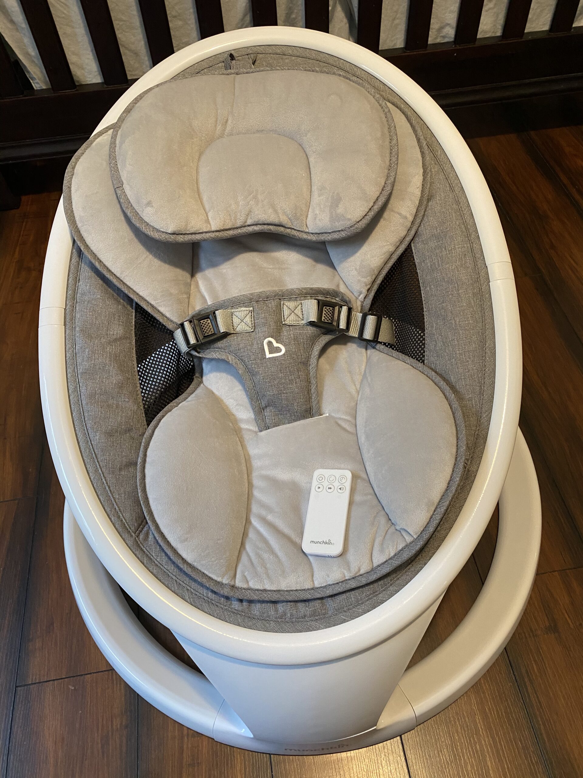 Munchkin Electric Baby Swing with Vibration - Portable Swing for Newborn and Infant, Bluetooth-Enabled Smart Seat with Music, Motion, and Sounds, Light Grey customer photo 1