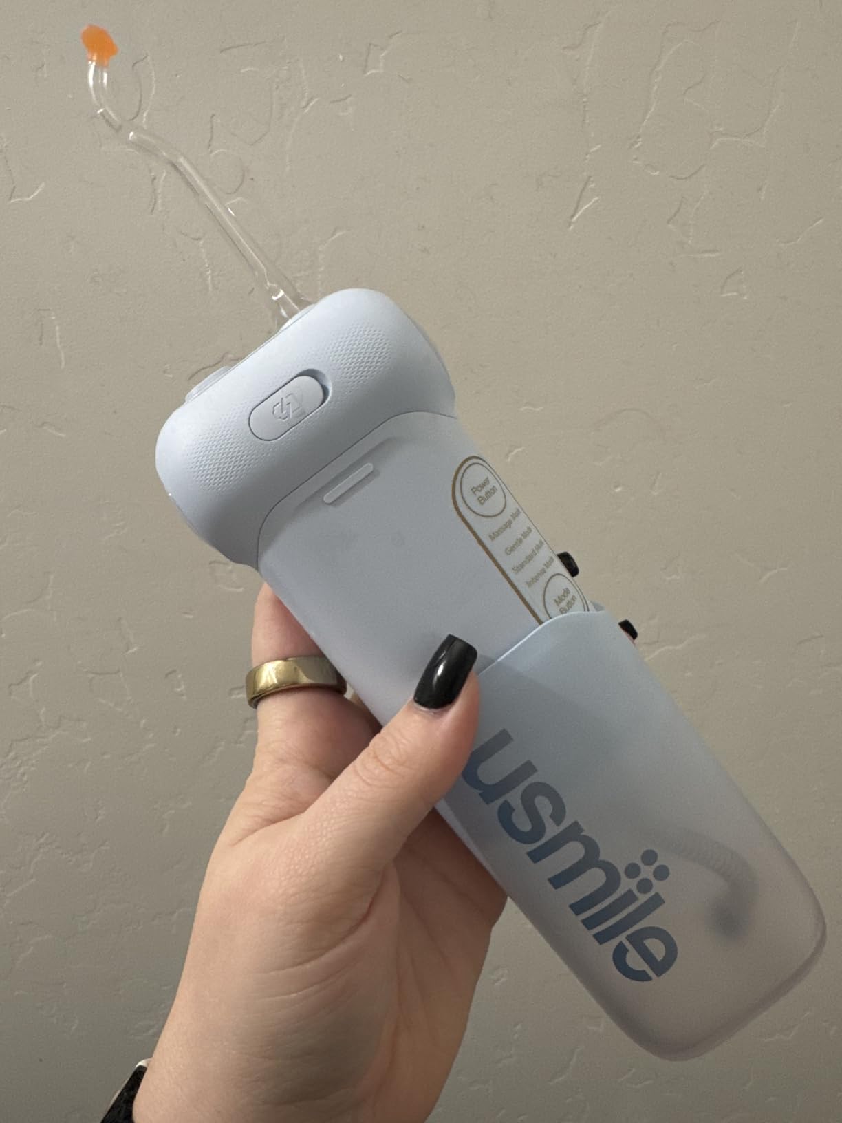 usmile C10 Portable Water Flosser for Travel - 95-Day Battery, 4 Modes, 360 Degree Nozzle, 180ml Tank, IPX7 Waterproof, Dentist-Recommended for Braces, Implants & Sensitive Gums customer photo 2