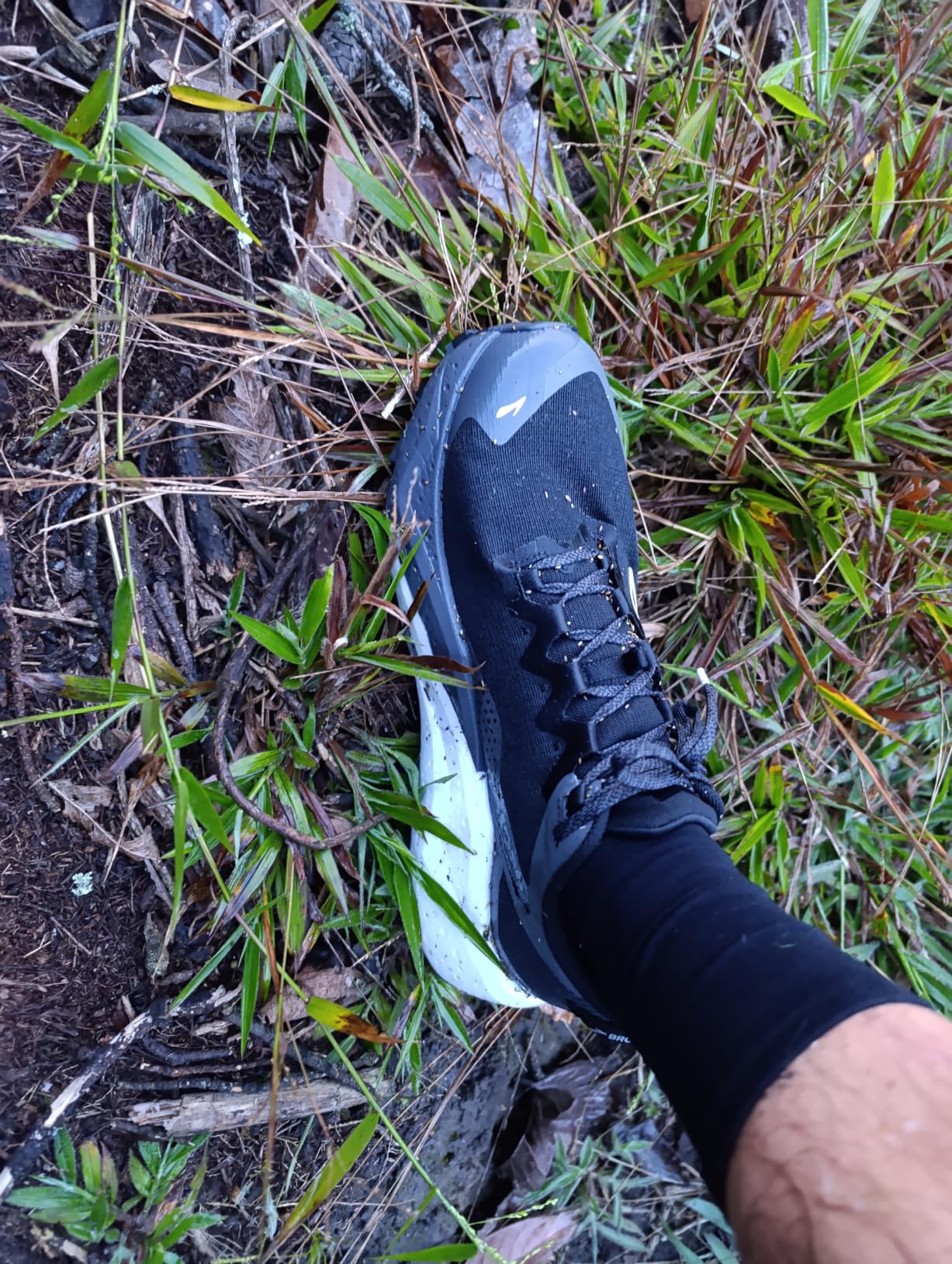 Brooks Men's Caldera 8 Ultra Trail Running Shoe customer photo 2