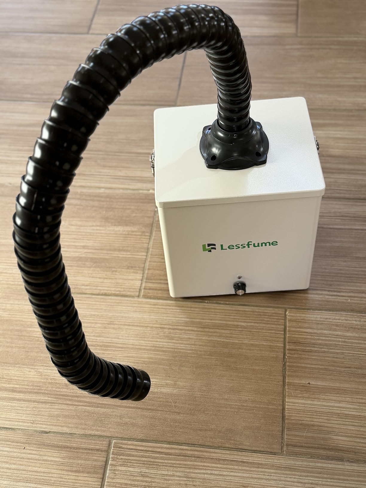 LF105 Solder Fume Extractor, 105W Smoke Absorber with Large 2-in-1 HEPA Carbon Filter, 220m³/h Strong Suction, Fume Extractor for Soldering, PCB Repair, ≤10W Laser Engraver, Resin 3D Printing customer photo 1