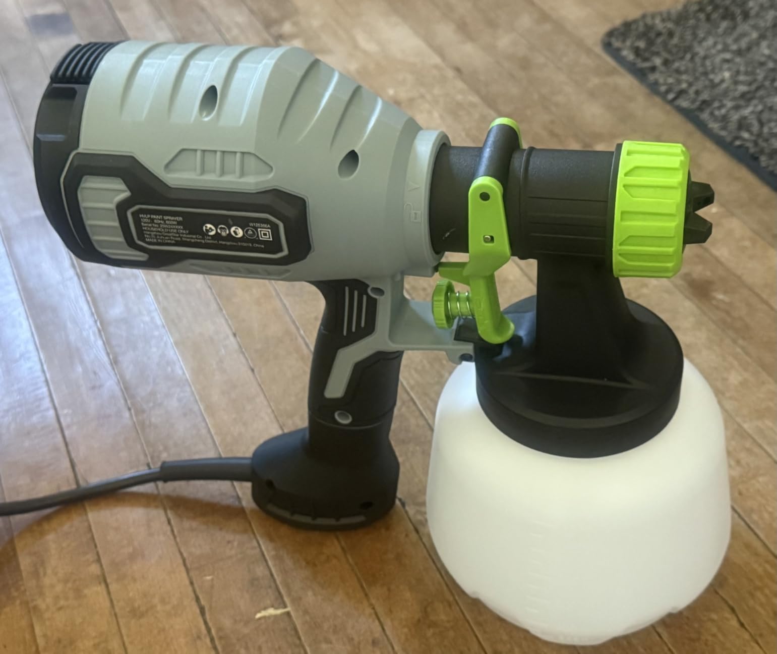 WORKPRO Paint Sprayer, 600W HVLP Spray Paint Gun with 4 Nozzles, 3 Spray Patterns & Adjustable Flow, 44 fl.oz (1300ml) Container, Paint Gun for Furniture, Cabinets, Fence, Walls, Doors, DIY Projects customer photo 1