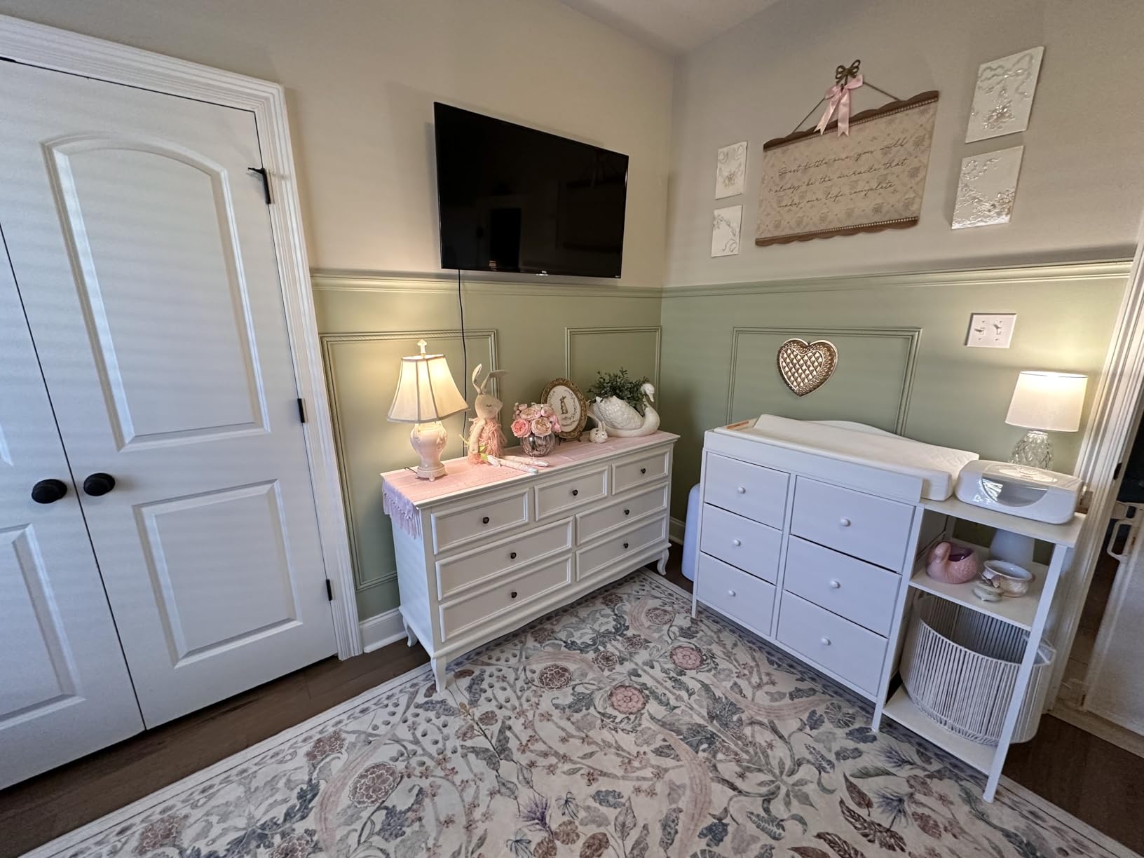 BOLUO Baby Dresser with Changing Table Top, White Changing Table Dresser with 6 Fabric Drawers Diaper Changing Station with Storage Shelf for Nursery Modern customer photo 2