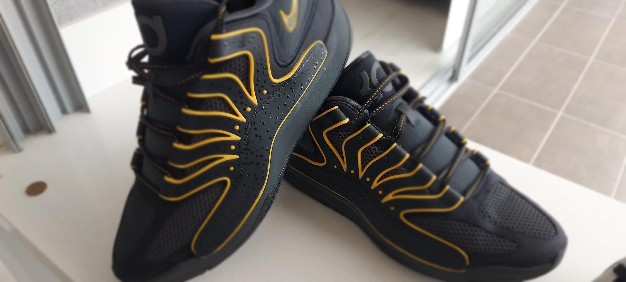 Nike KD 18 Men's Basketball Shoe customer photo 2