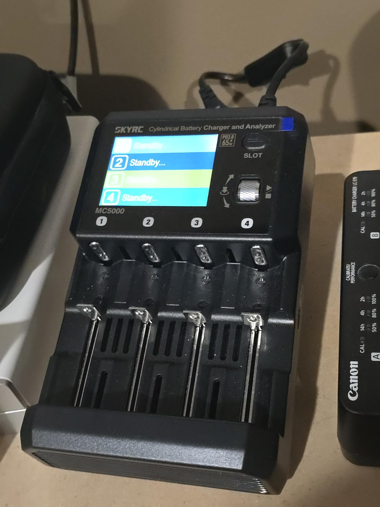 MC5000 Cylindrical Battery Charger and Analyzer MAXBUSTER Versatile Precise for Li-ion, Li-ion HV, LiFePO4, NiMH, NiCd, NiZn, RAM, LTO Na-ion Cylindrical Batteries customer photo 1