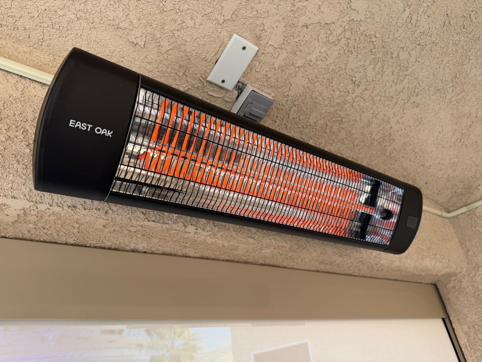 EAST OAK Electric Patio Heater, 1500W Wall Mounted Infrared Heater for Outdoor, Garage, Backyard, Restaurant, 24H Timer, IP65 Waterproof, 3 Heat Levels and Overheating Protection, Black customer photo 1