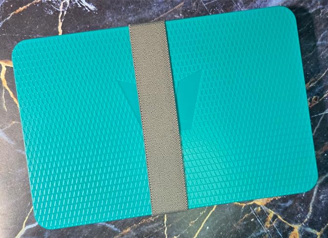 Vallejo - 30 Sheets of Moistening Paper for the Vallejo's Wet Palette, size 22.5 × 14.5 cm (8.86 × 5.71) and a Paper Density of 60 g/m2 - Save Paint and Keep it Fresh customer photo 2