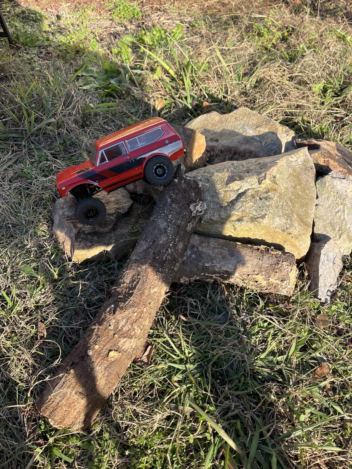 Ascent-18 Scout II Brushless, 1/18 Scale RC Crawler, 4WD Remote Control Car, Aluminum Chassis, Red/Gold Dust customer photo 2