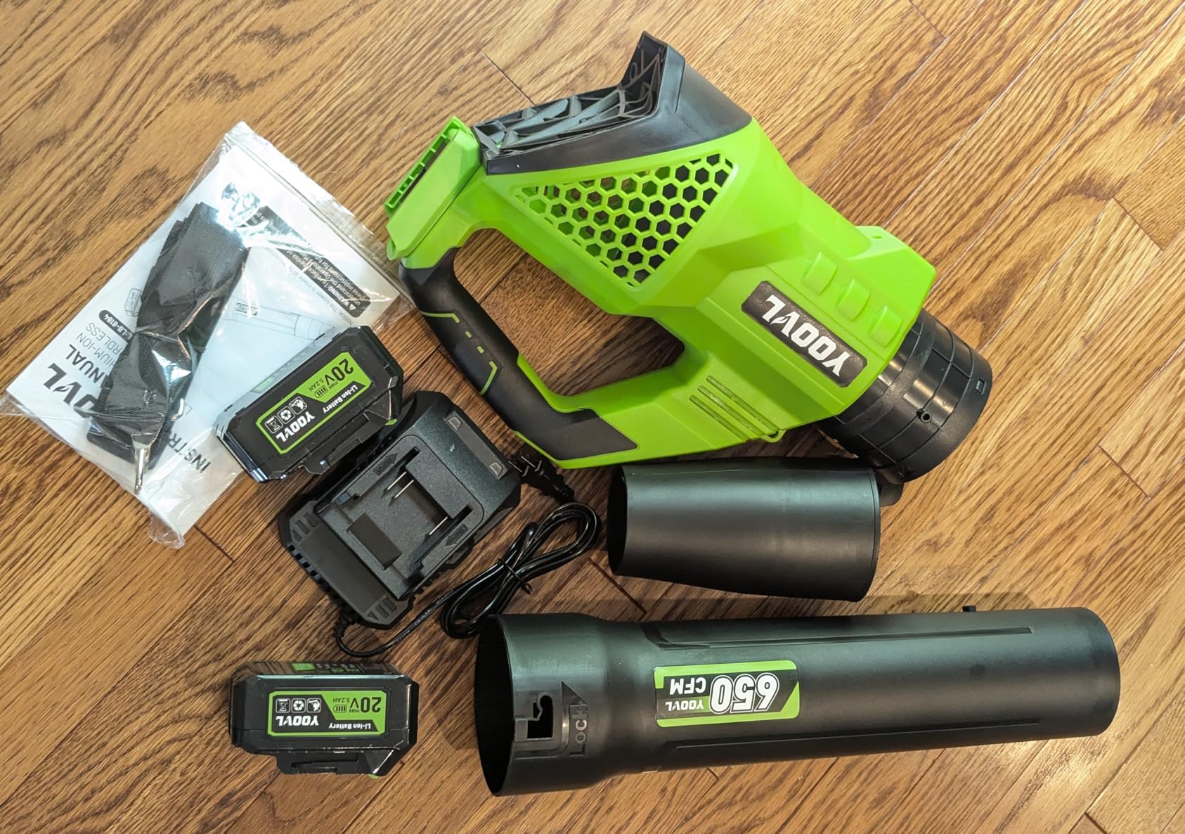 Leaf Blower Cordless, 650CFM Electric Leaf Blowers with 2 x 5.2Ah Batteries and Charger, 3 Speed Modes, Adjustable Shoulder Strap customer photo 1