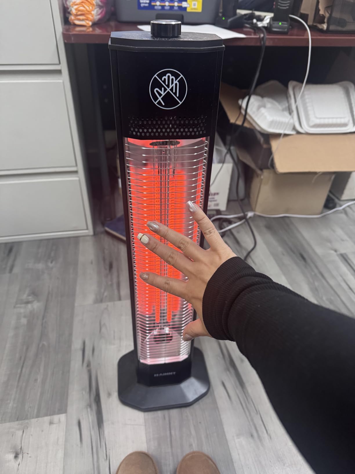 Outdoor Electric Patio Heater, 34-inch 1500W Infrared Tower Heater with Instant Heating, Tip-Over and Overheat Protection, IPX5 Waterproof Space Heater for Patio Garage Workshop Indoor and Outdoor Use customer photo 2