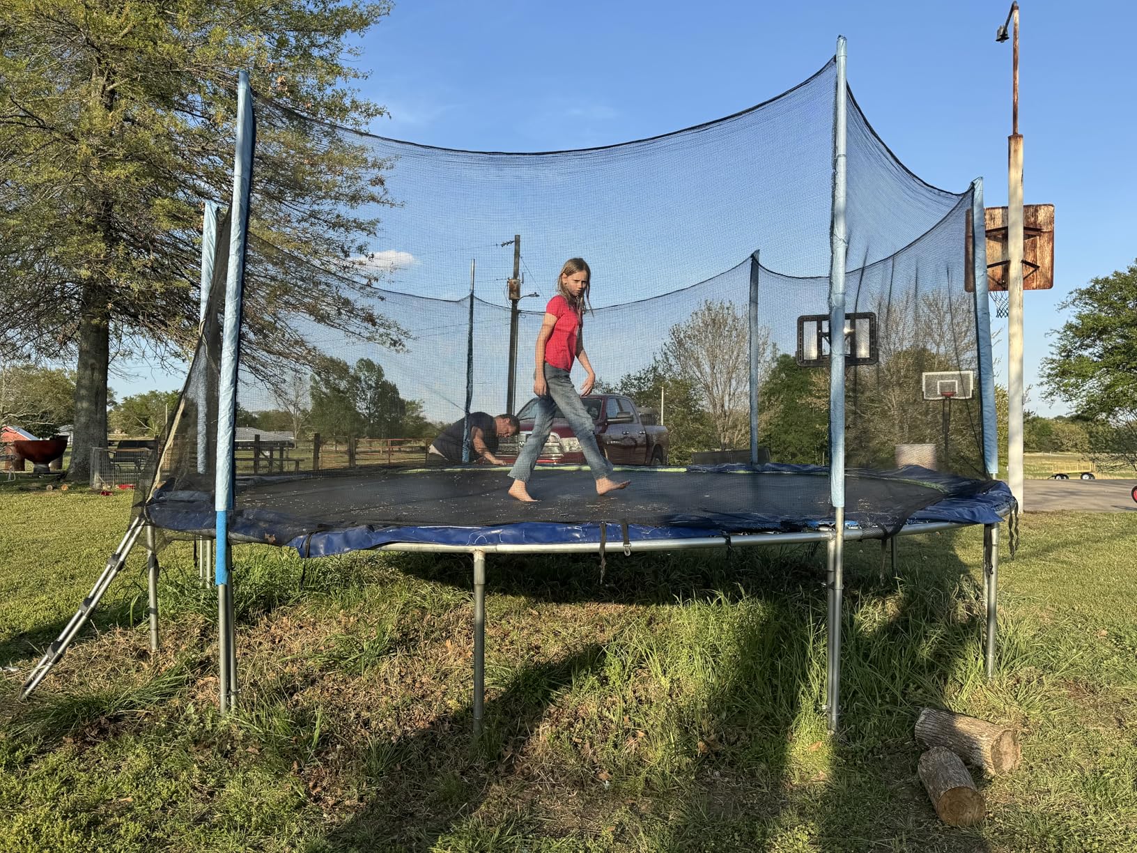 Zupapa 1800LBS Capacity No-Gap Design 16 15 14 12FT Trampoline with Safety Enclosure Net and Non-Slip Ladder, 10-Year Quality Assurance customer photo 2