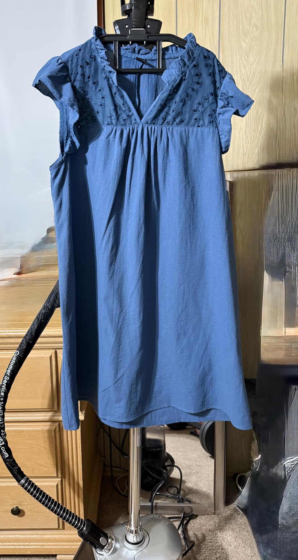 LAKALA Garment Steamer for Clothes, 30-Second Instant Heat-Up, 2.5L Water Tanks, with Pant Clips & Dual Hanger, 4-Stage Adjustable Height, Standing Floor Steamer Wrinkle Remover customer photo 2