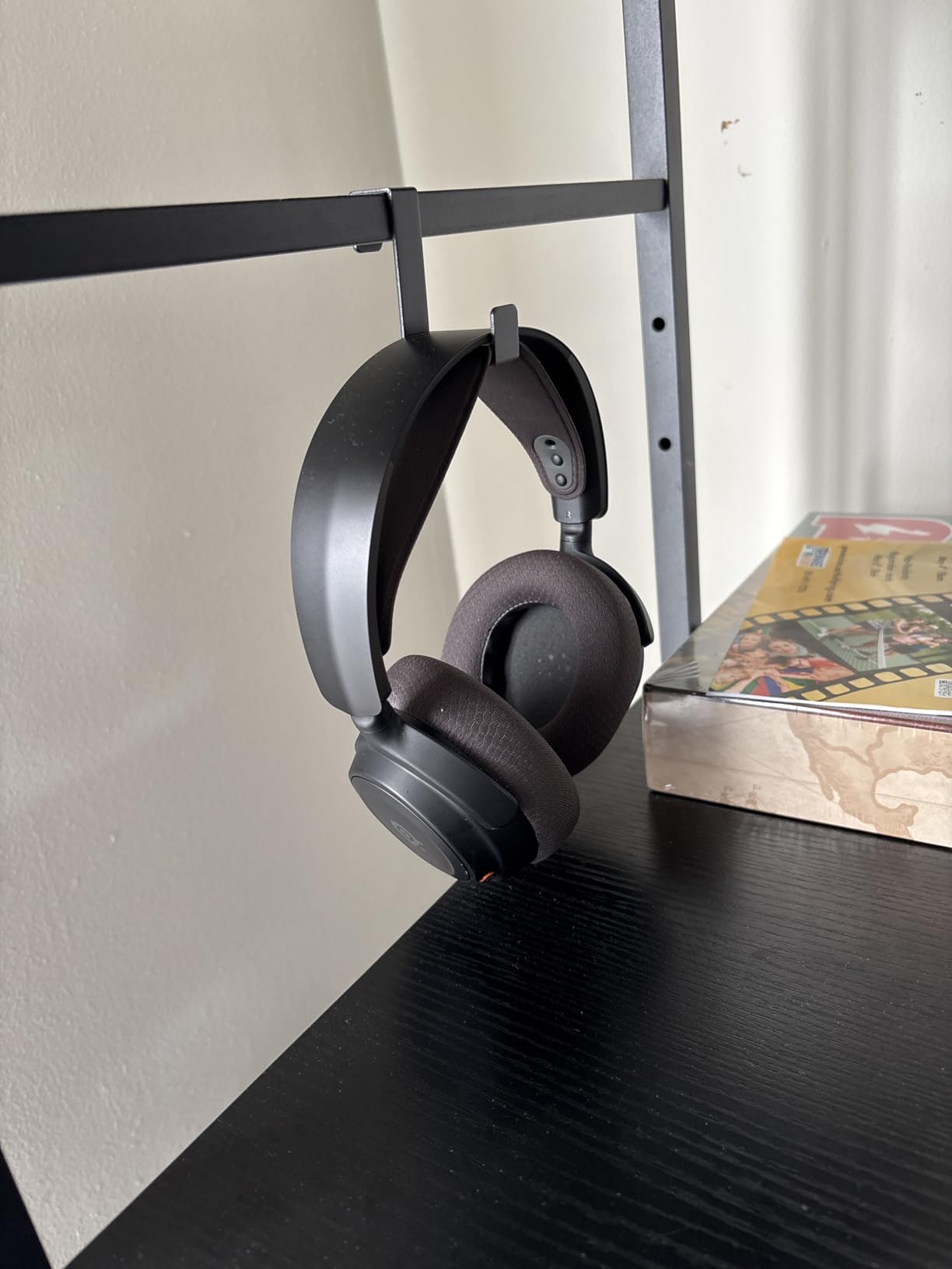 SteelSeries Arctis Nova 7X Wireless Gen 2 Gaming Headset - Real-Time App Control, 50+ HR Play, Mix 2.4GHz/Bluetooth, Xbox, PC, PS5/PS4, Switch, Mobile customer photo 1