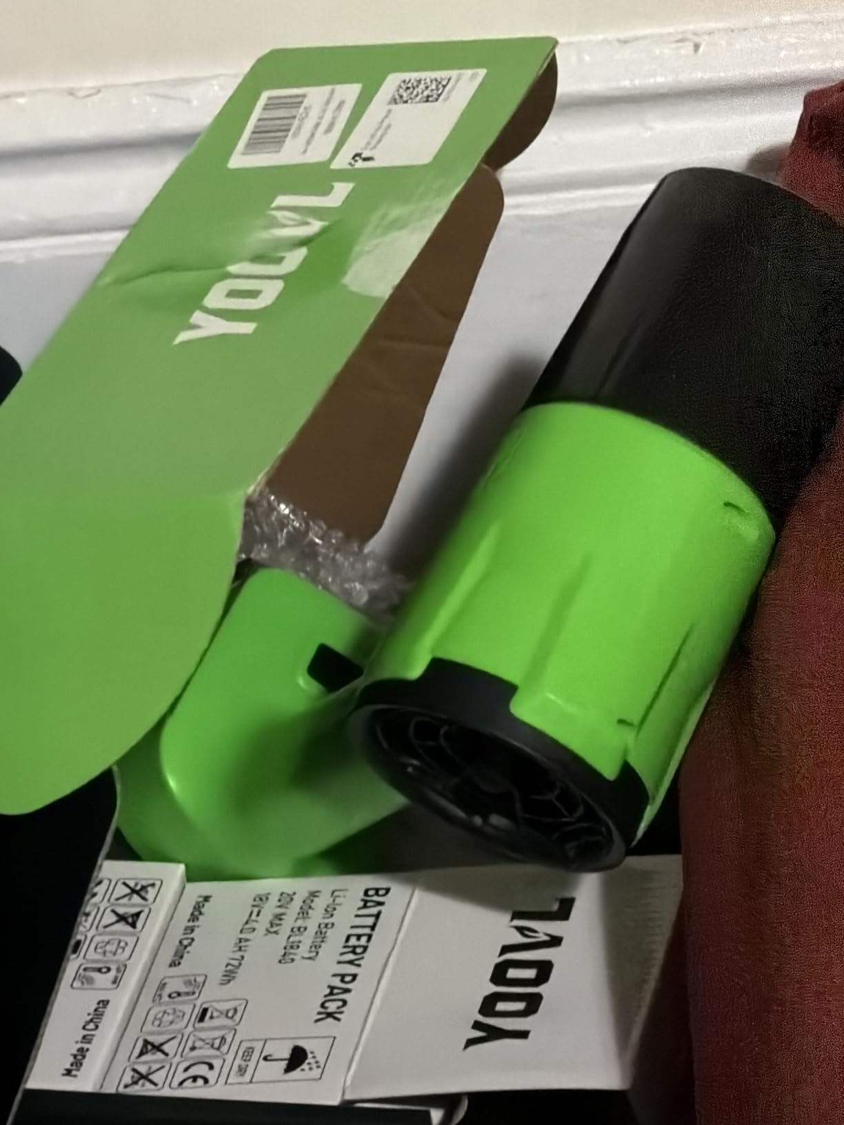Leaf Blower Cordless, Handheld Leaf Blower with 2 X 4.0Ah Battery and Charger, 6 Speed Modes, Lightweight Blowers for Lawn Care customer photo 1