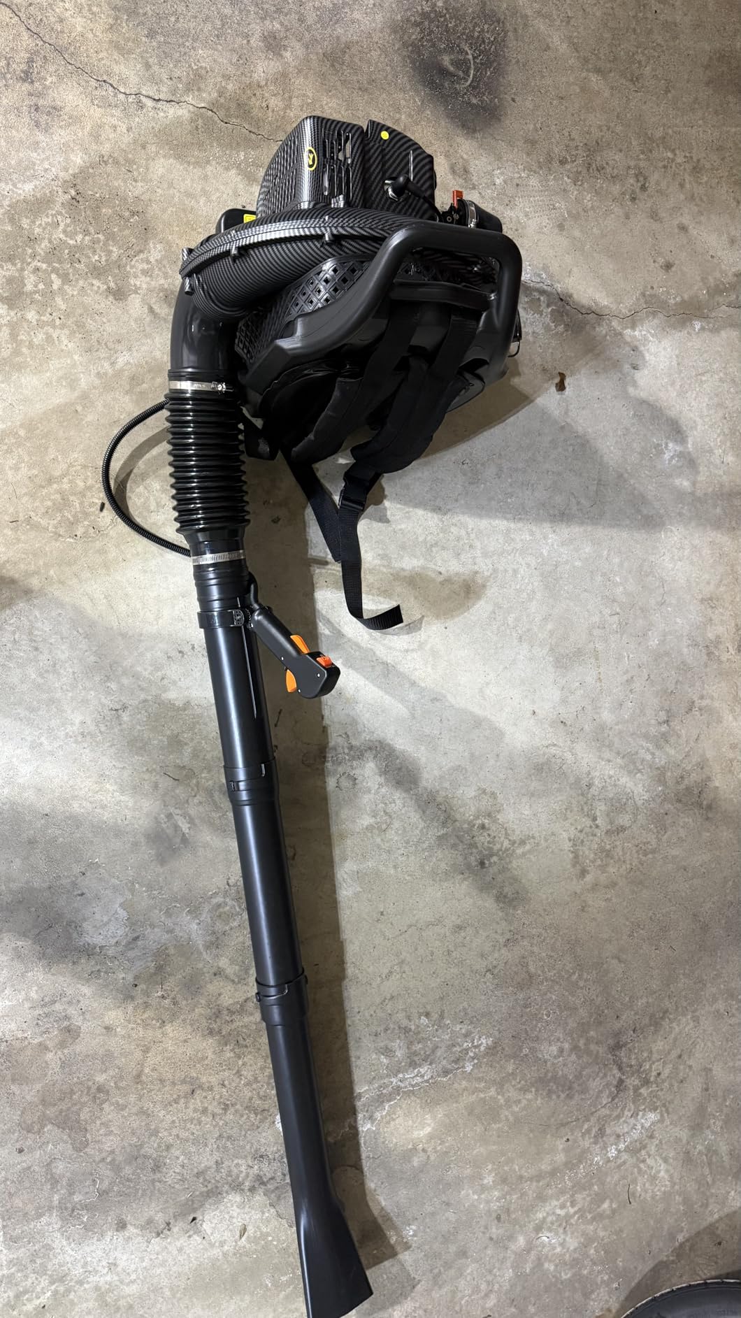 72CC Gas Backpack Leaf Blower - 2-Stroke Handheld-Class V Engine, 230 MPH 760 CFM, Adjustable Speed, Low Noise & Ergonomic Design customer photo 1