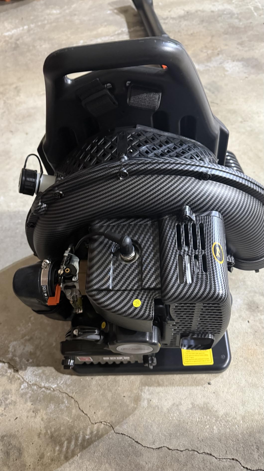 72CC Gas Backpack Leaf Blower - 2-Stroke Handheld-Class V Engine, 230 MPH 760 CFM, Adjustable Speed, Low Noise & Ergonomic Design customer photo 2