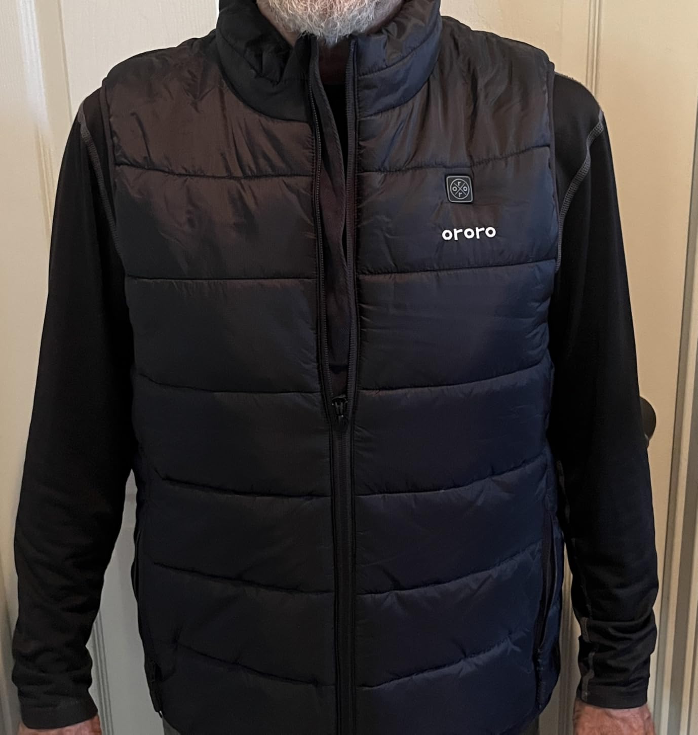 ORORO Men's Upgraded 5-Zone Heated Vest with USB-C Rechargeable Battery, Lightweight Heated Puffer Vest customer photo 1