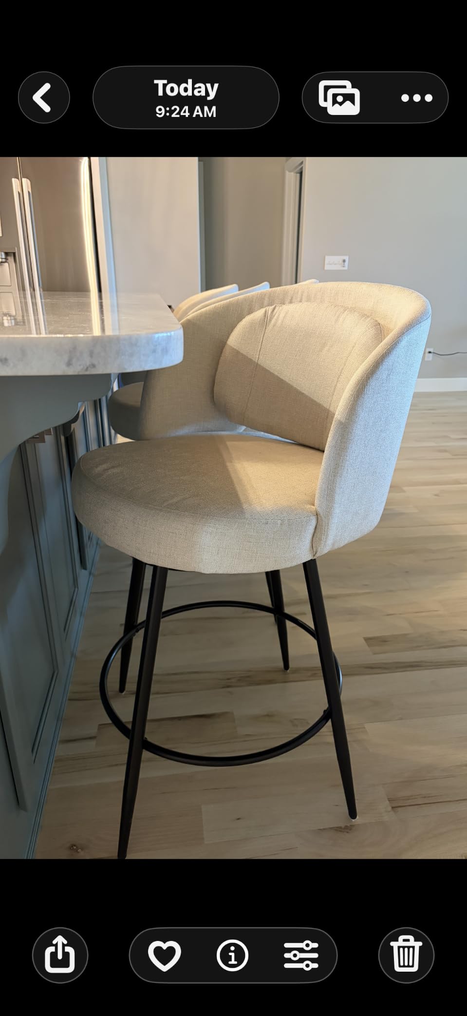 LUE BONA Swivel Bar Stools Set of 3 customer photo 1
