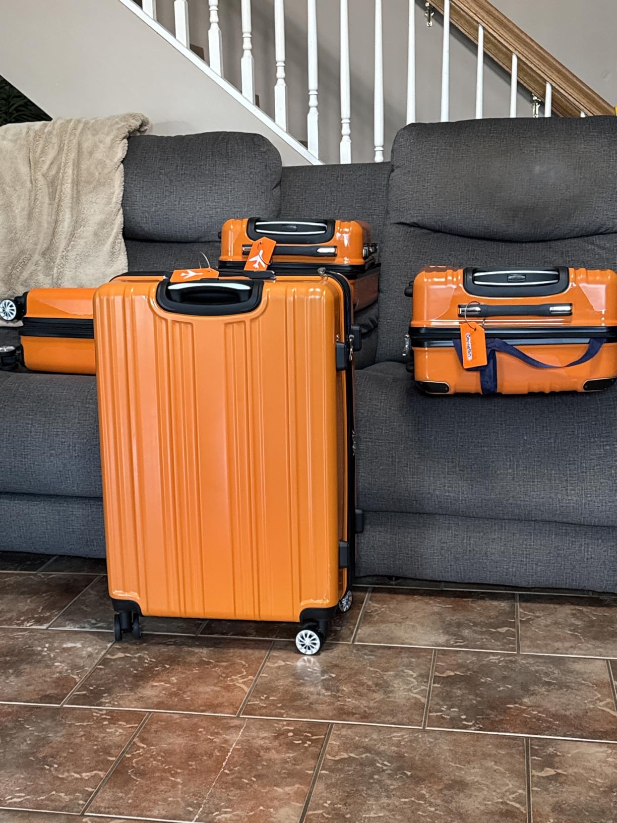 Carry On Luggage, Suitcase with Durable and Lightweight, ABS Hardshell, Dual Spinner Wheels, TSA Lock, and YKK Zipper, Apricot Black, 20-Inch Carry On customer photo 2
