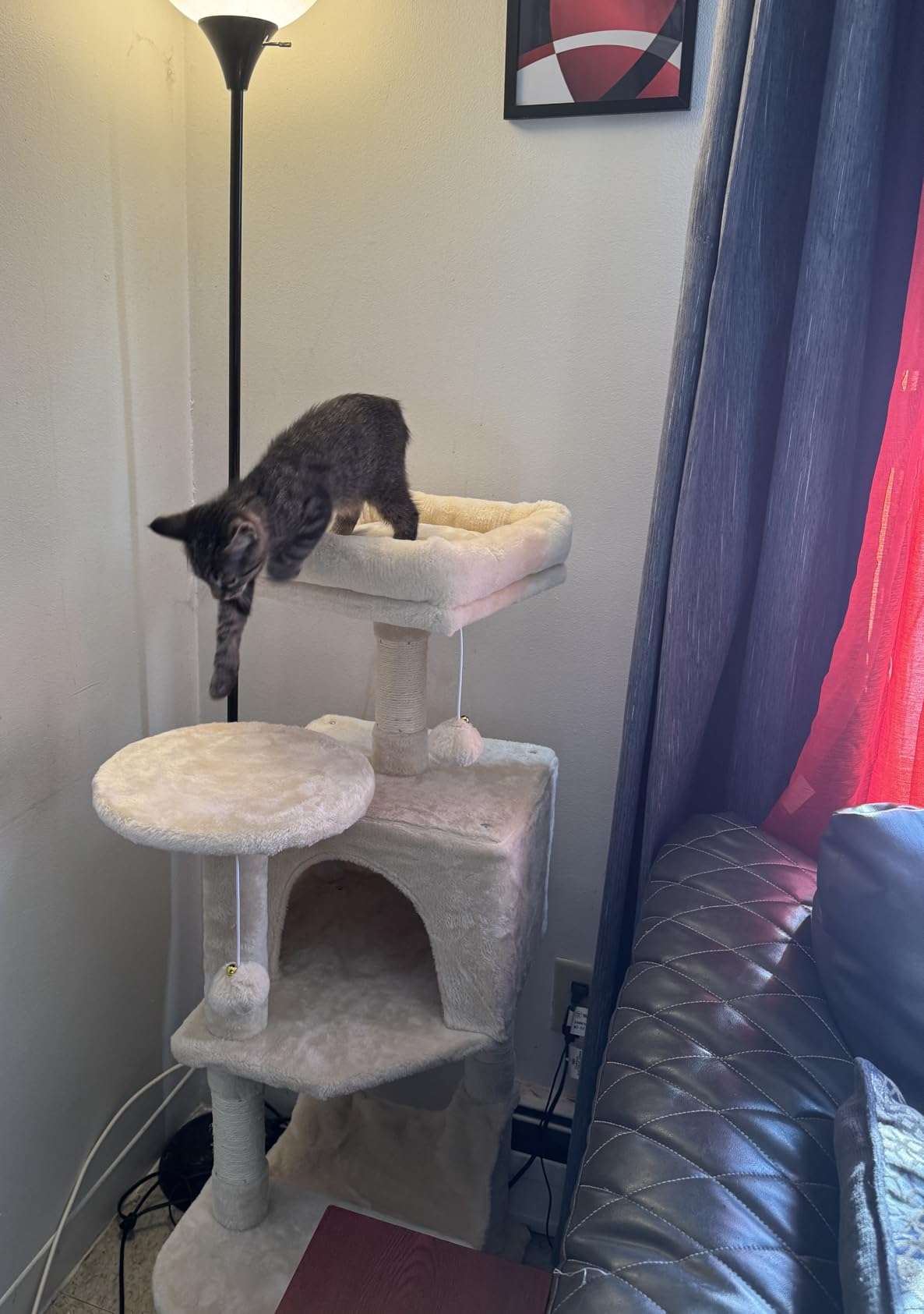 Sweetcrispy 44 Inch Cat Tree Tower, Cat Climbing Tower with Natural Sisal Scratching Posts, Hammock, Pet Condo for Indoor Cats and Kittens Play, Beige customer photo 1
