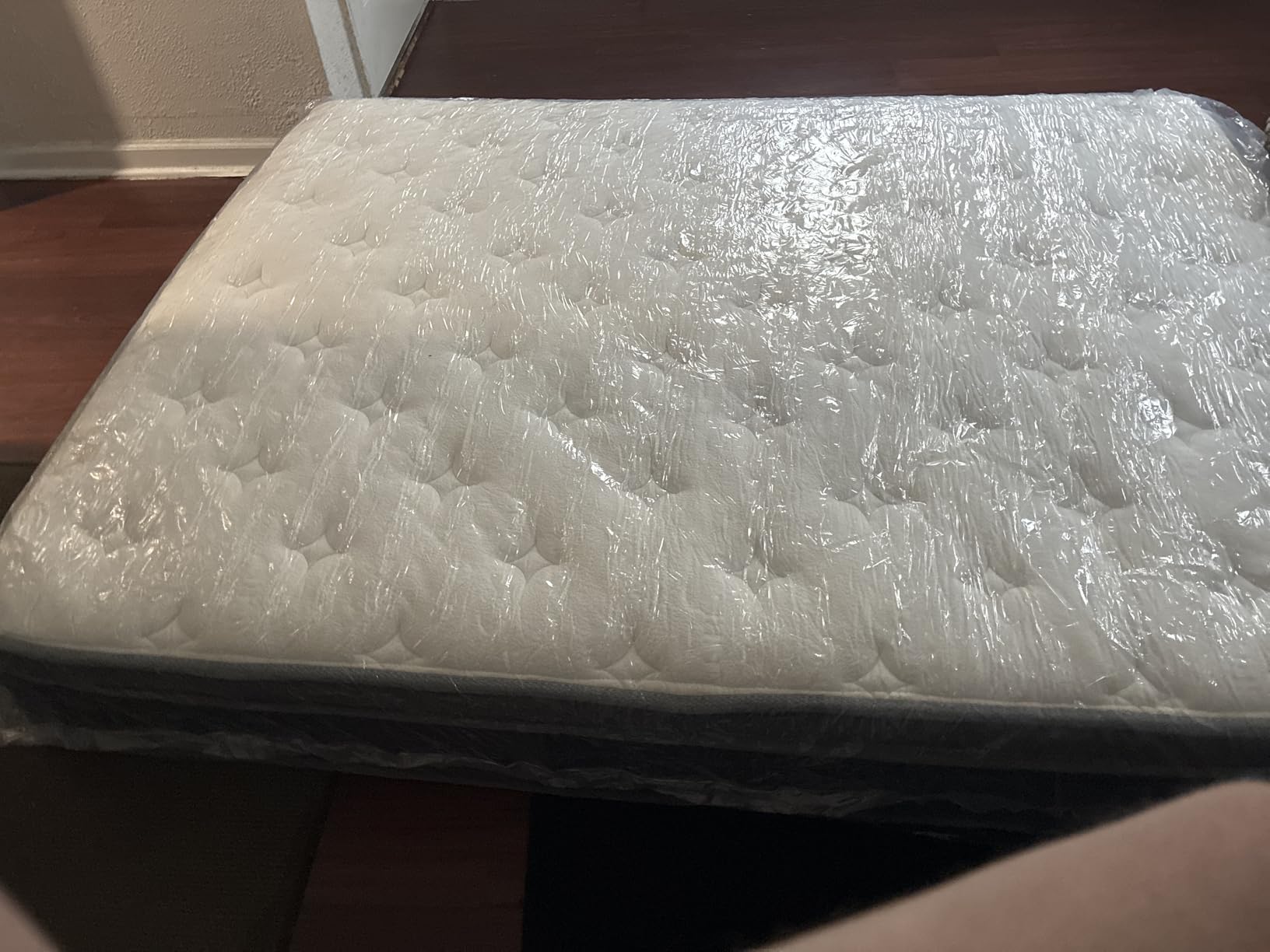 12 Inch Queen Mattress - Medium Firm Hybrid Mattress in a Box with Back and Spine Support and Motion Isolation for Couples and Master Bedroom customer photo 1