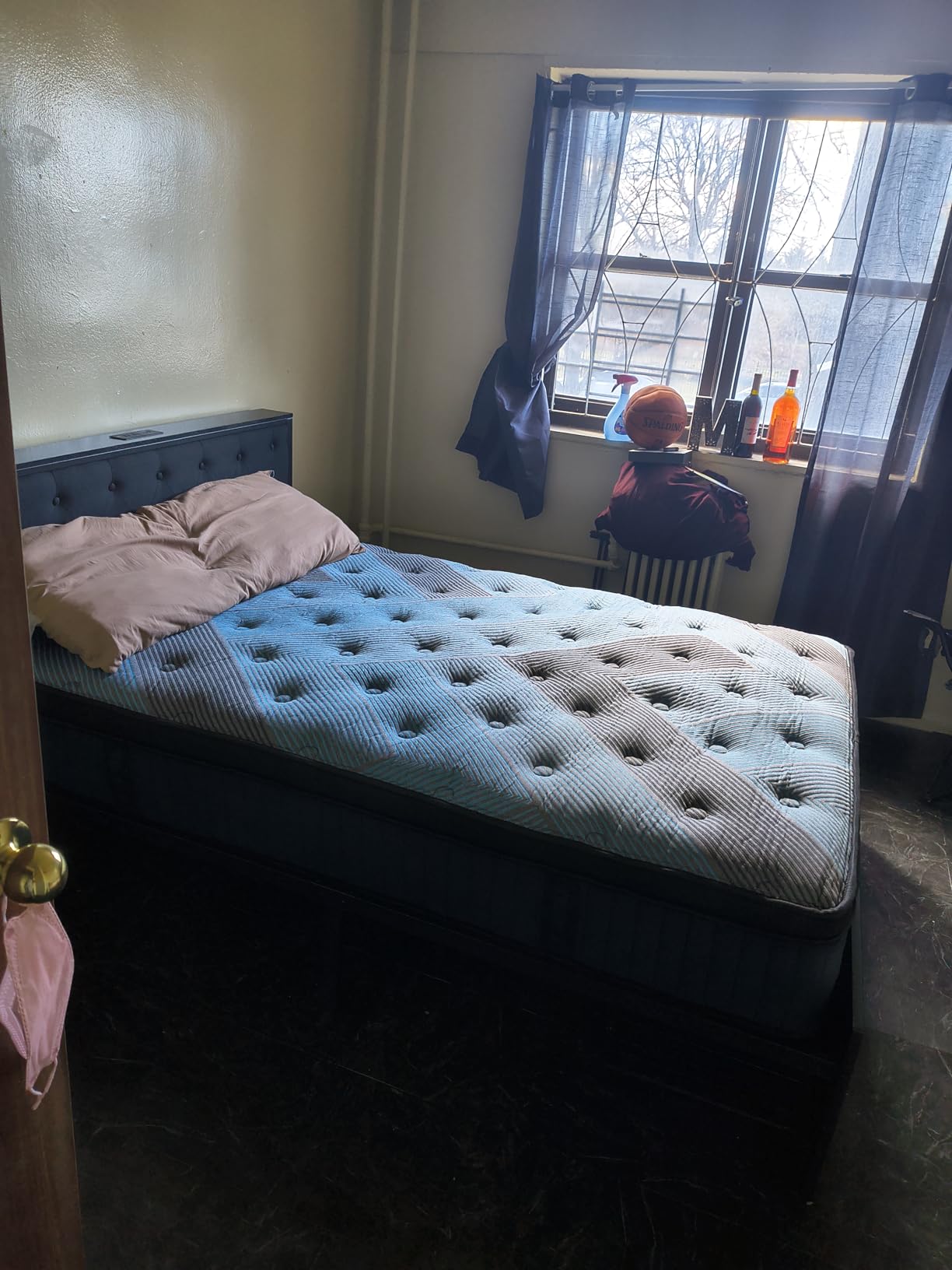 12 Inch Queen Mattress - Medium Firm Hybrid Mattress in a Box with Back and Spine Support and Motion Isolation for Couples and Master Bedroom customer photo 2