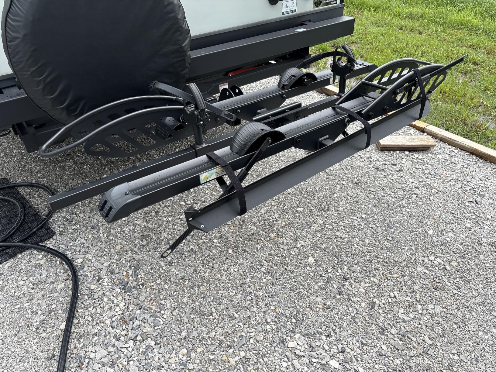 CRAVOT CyberRack EBike Rack for 2 Bike, 200 lbs Capacity Heavy Duty Electric Bike Carrier, 5-inch Fat Tire Bicycle for 2'' Receiver Cars Trucks SUVs Minivans RV, Trailer customer photo 2