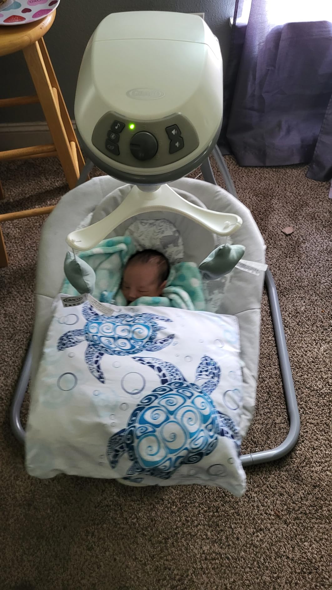 Graco Simple Sway Portable Baby Swing for Infants, Newborn Swing with 15 Songs and Sounds, Great Gift for New Parents, Baby Registry Must Have customer photo 1